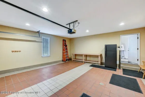 $875,000 | 747 Greens, Dallas, PA 18612