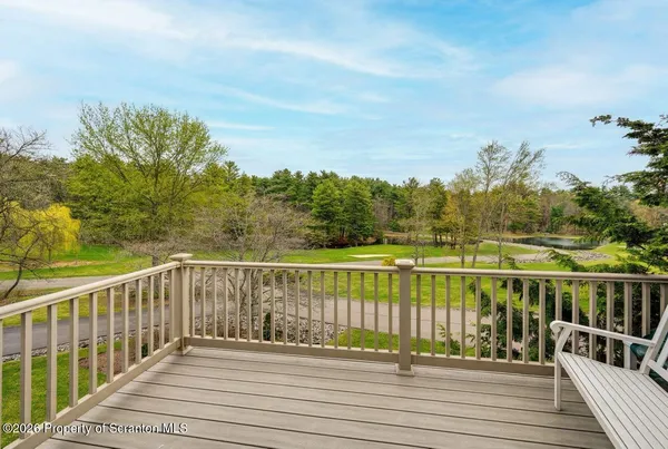 $875,000 | 747 Greens, Dallas, PA 18612