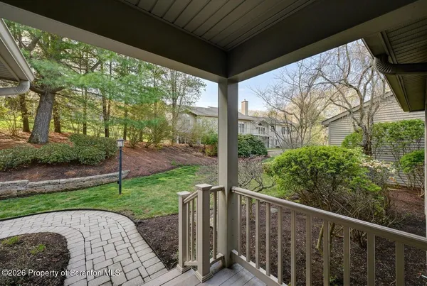 $875,000 | 747 Greens, Dallas, PA 18612