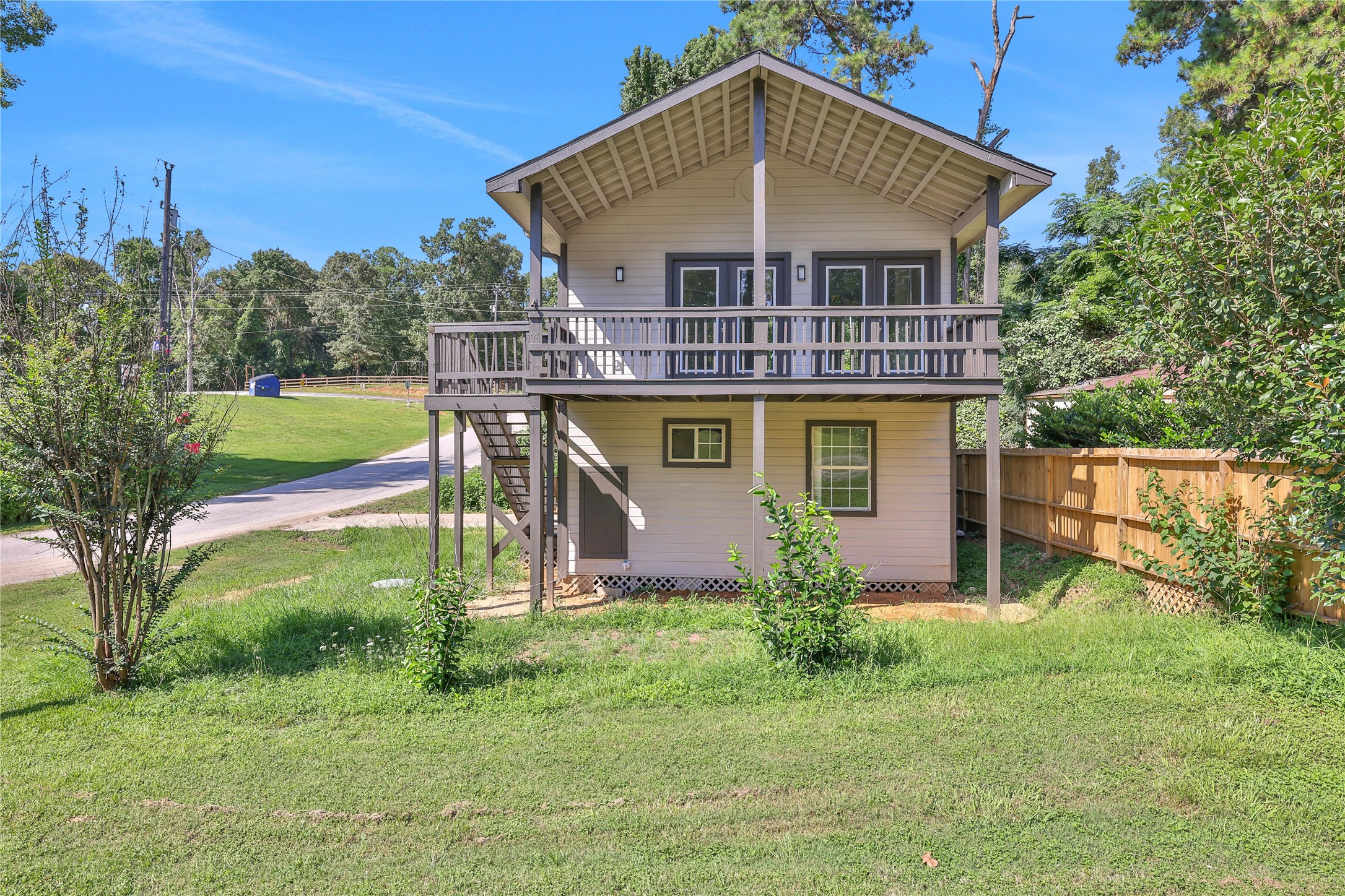 31 Montego Way Point Blank, TX 77364 - Photo 2 of 23 This two story home is located close to the community clubhouse and pool