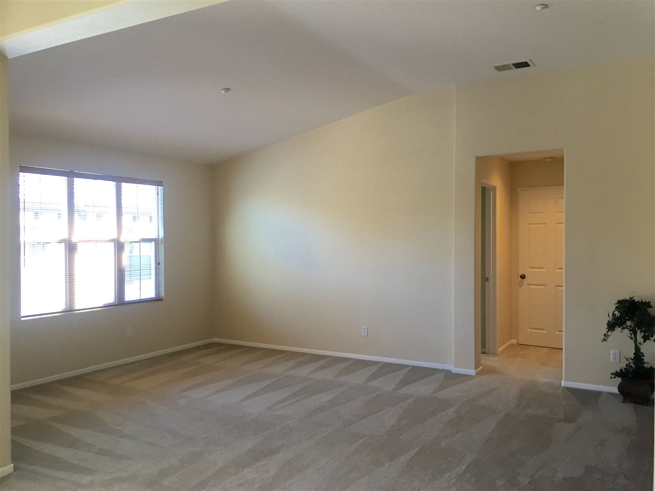 1650 Avery Road San Marcos, CA 92078 - Photo 4 of 16