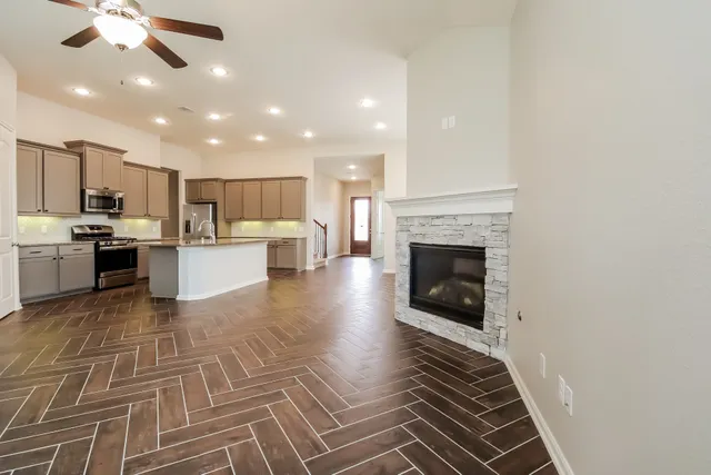 $2,590 | 2530 Duke Heights Lane, Missouri City, TX 77459