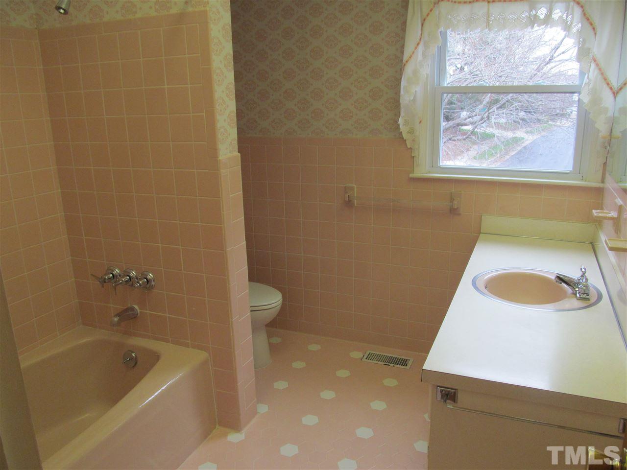 3409 Doyle Road Raleigh, NC 27607 - Photo 16 of 25 Hallway bathroom