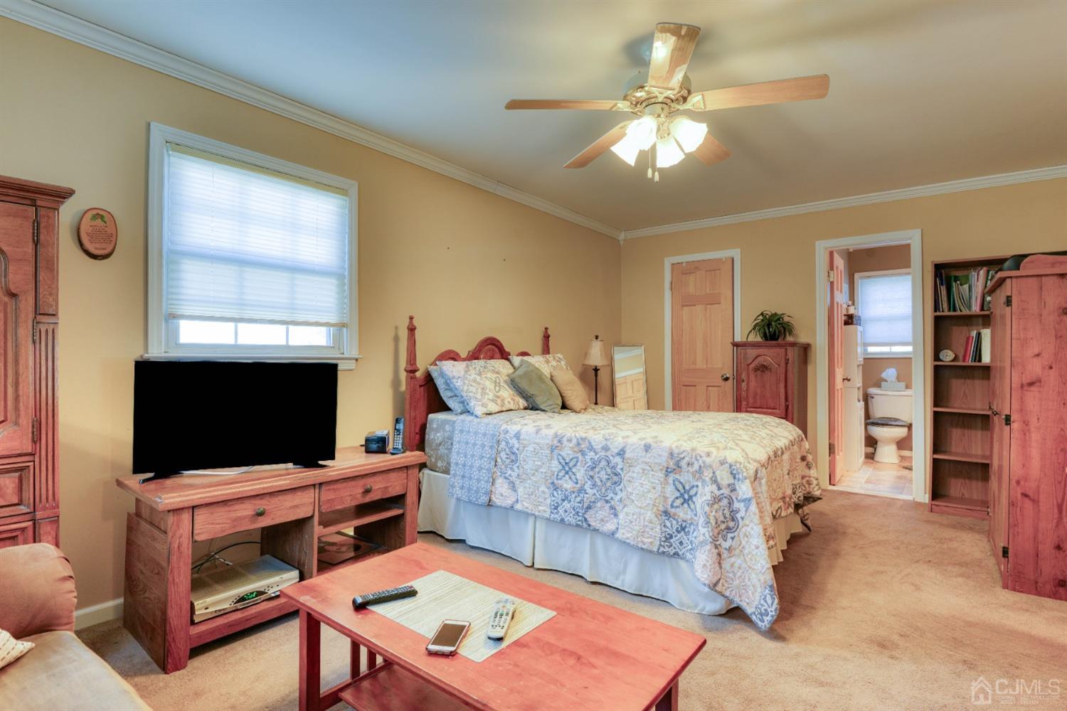 1219 Huron Road North Brunswick, NJ 08902 - Photo 15 of 36 Gallery Image 15