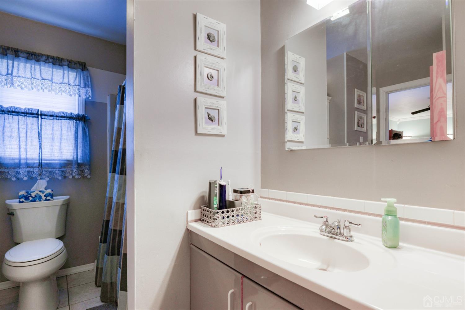 1219 Huron Road North Brunswick, NJ 08902 - Photo 23 of 36 Gallery Image 23