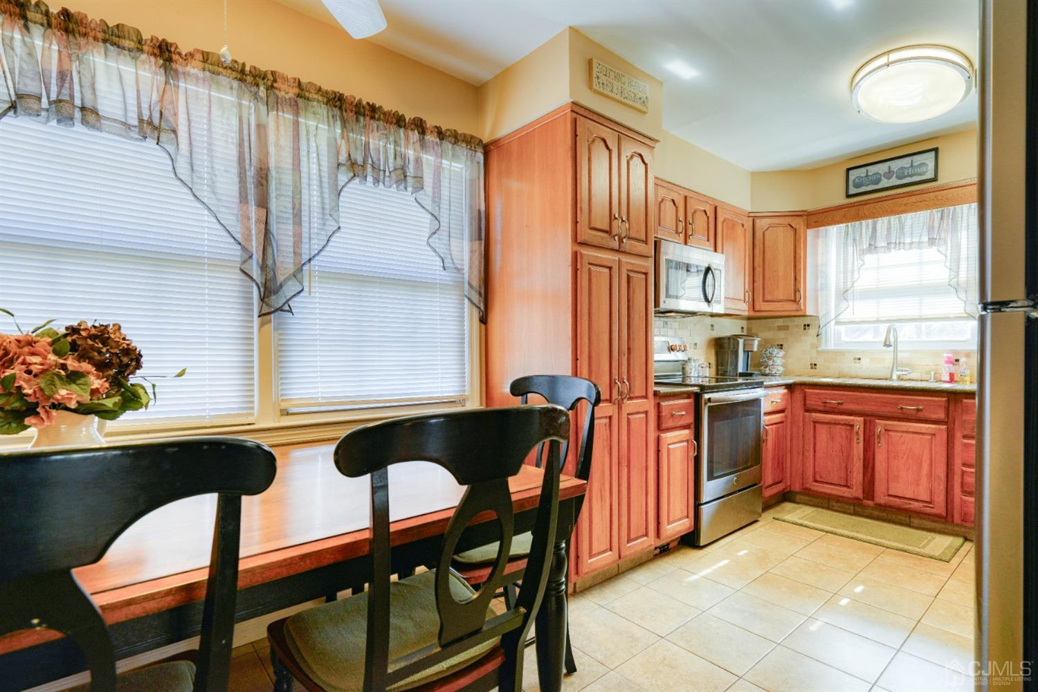 1219 Huron Road North Brunswick, NJ 08902 - Photo 8 of 36 Gallery Image 8