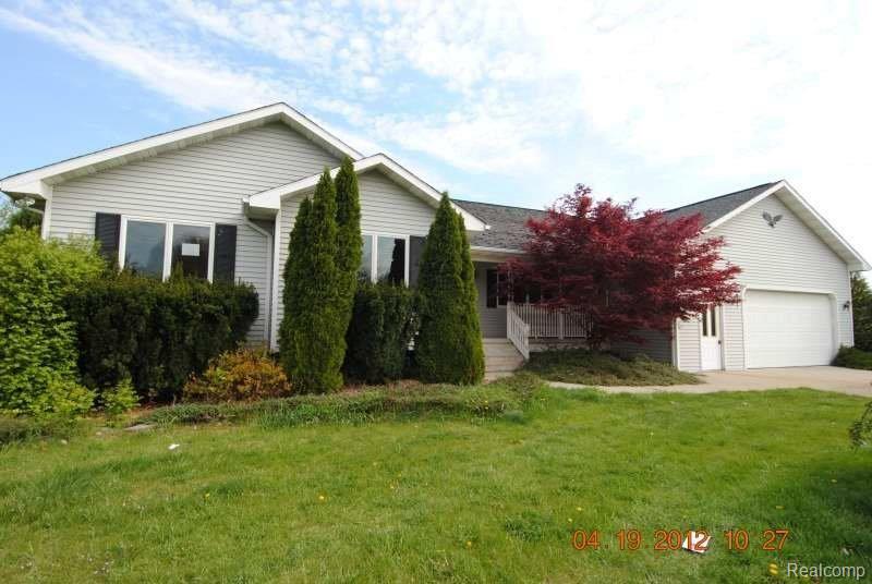 3686 Zink Road Carleton, MI 48117 - Photo 1 of 22 Front.JPG