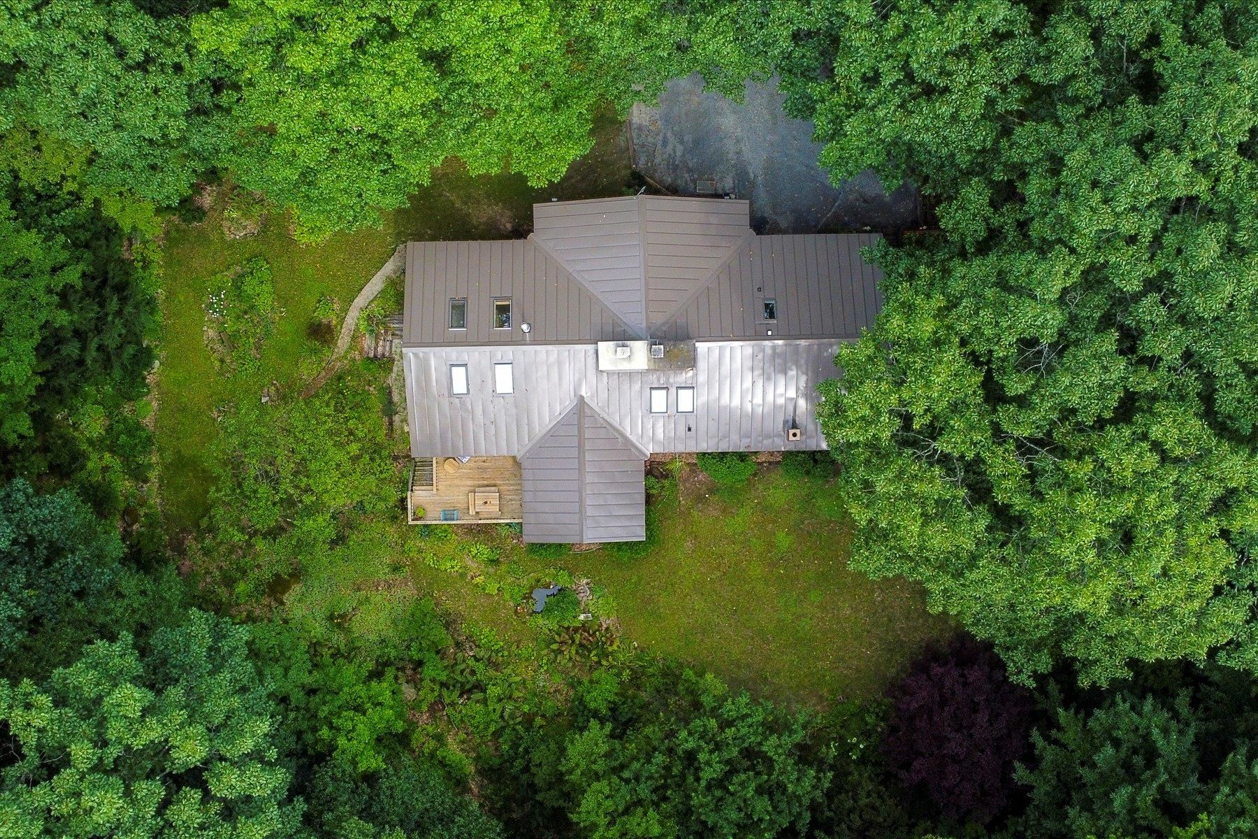 2116 Barnumville Road Manchester, VT 05255 - Photo 40 of 40 Gallery Image 40