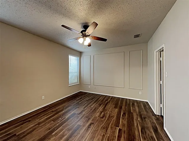 $2,025 | 2006 Brook Meadow Drive, Forney, TX 75126