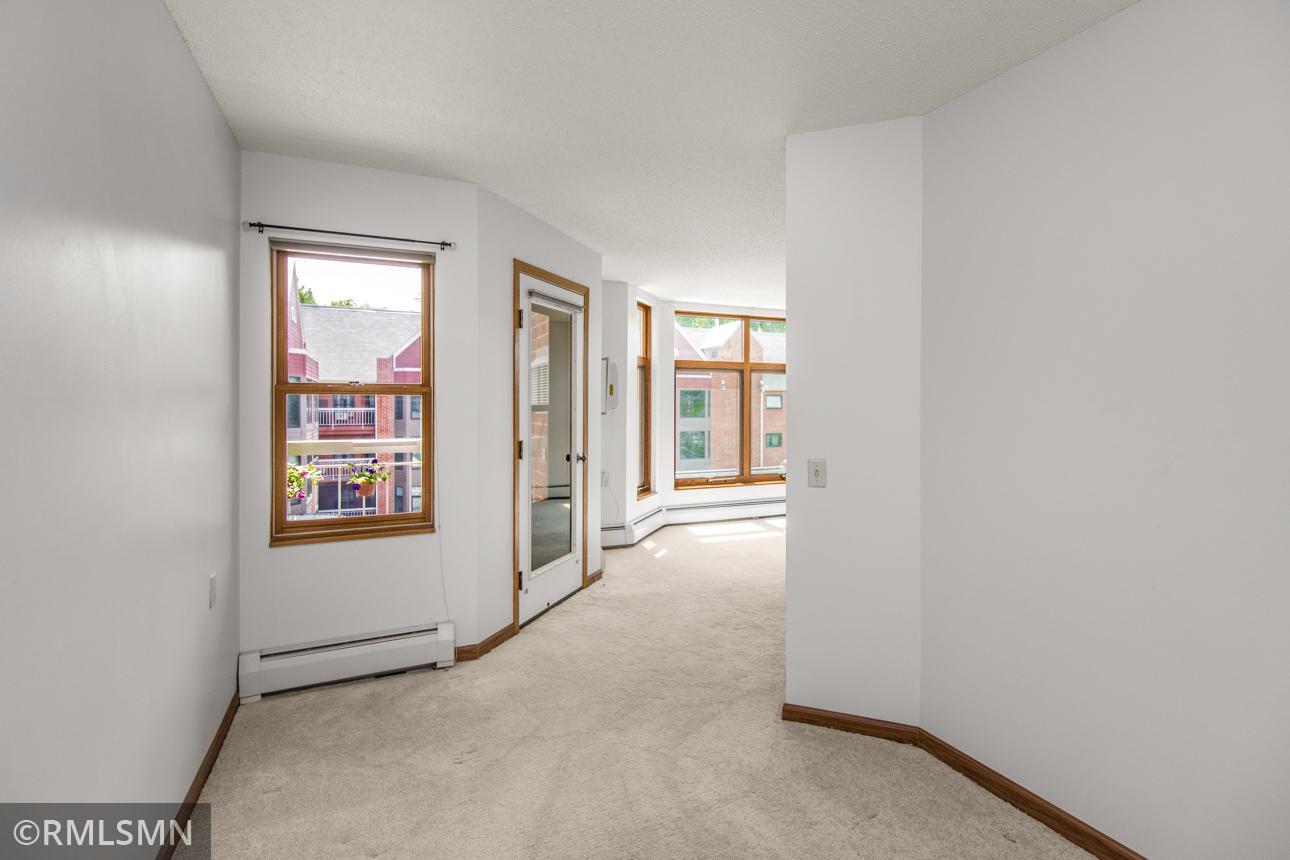 500 County B Road West, Unit 333 Roseville, MN 55113 - Photo 19 of 42