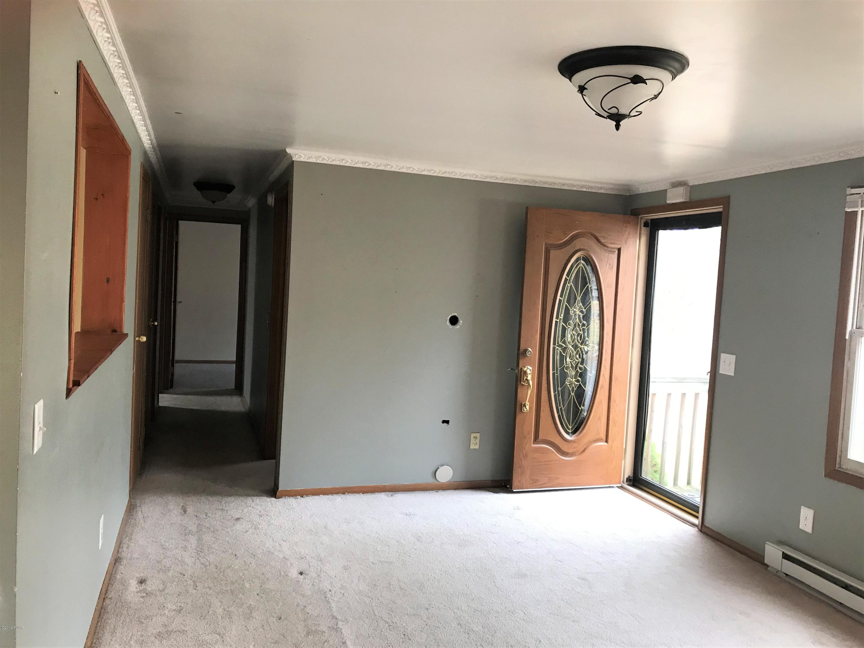 116 Keystone Drive Dingmans Ferry, PA 18328 - Photo 5 of 22