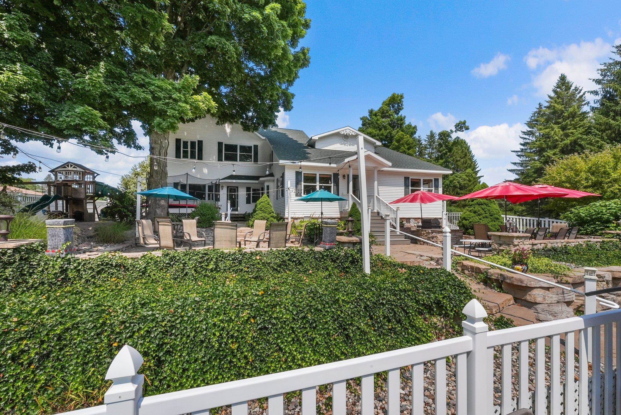 5161 Silver Pines Road Traverse City, MI 49685 - Photo 13 of 99