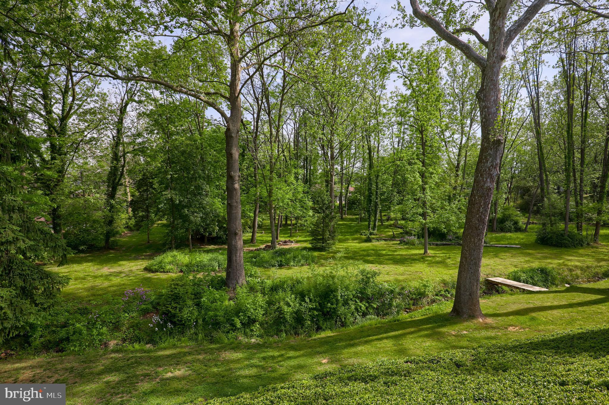 2021 Meadow Ridge Drive Lancaster, PA 17601 - Photo 2 of 67 Gallery Image 2