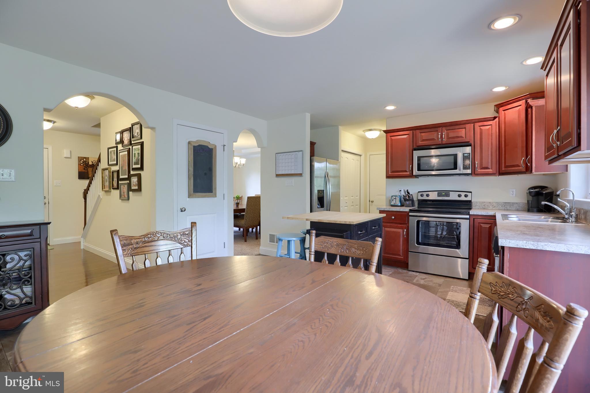 2021 Meadow Ridge Drive Lancaster, PA 17601 - Photo 18 of 67 Gallery Image 18