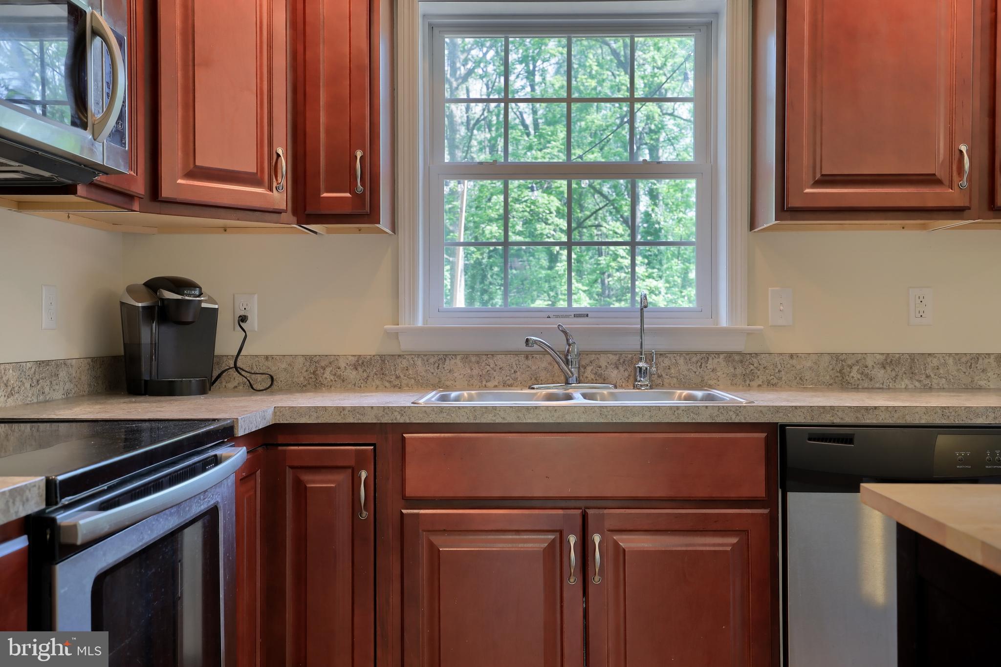 2021 Meadow Ridge Drive Lancaster, PA 17601 - Photo 27 of 67 Gallery Image 27