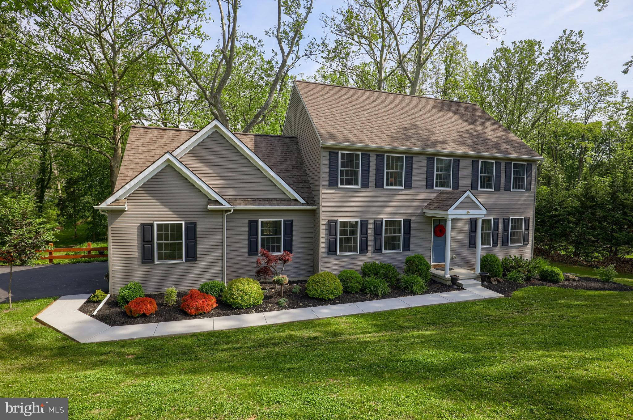 2021 Meadow Ridge Drive Lancaster, PA 17601 - Photo 4 of 67 Gallery Image 4