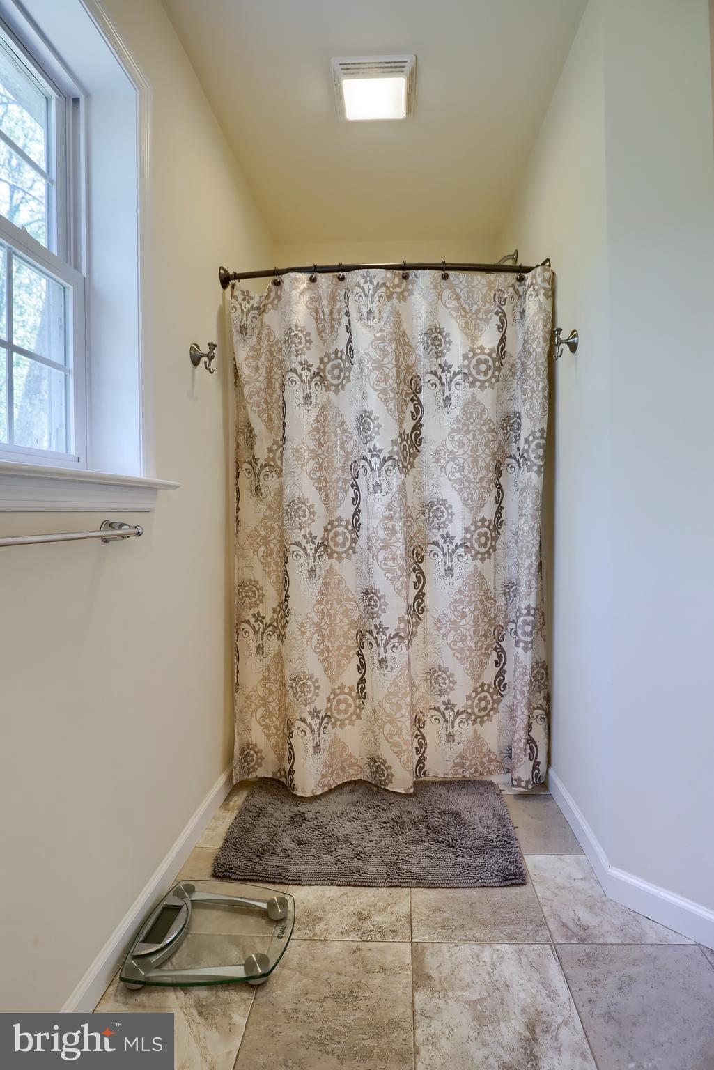 2021 Meadow Ridge Drive Lancaster, PA 17601 - Photo 42 of 67 Gallery Image 42