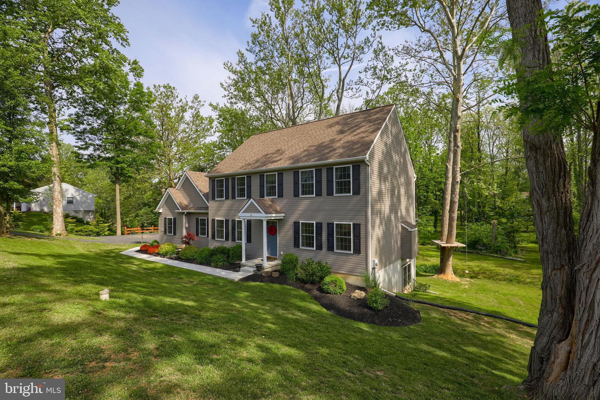 2021 Meadow Ridge Drive Lancaster, PA 17601 - Photo 6 of 67 Gallery Image 6