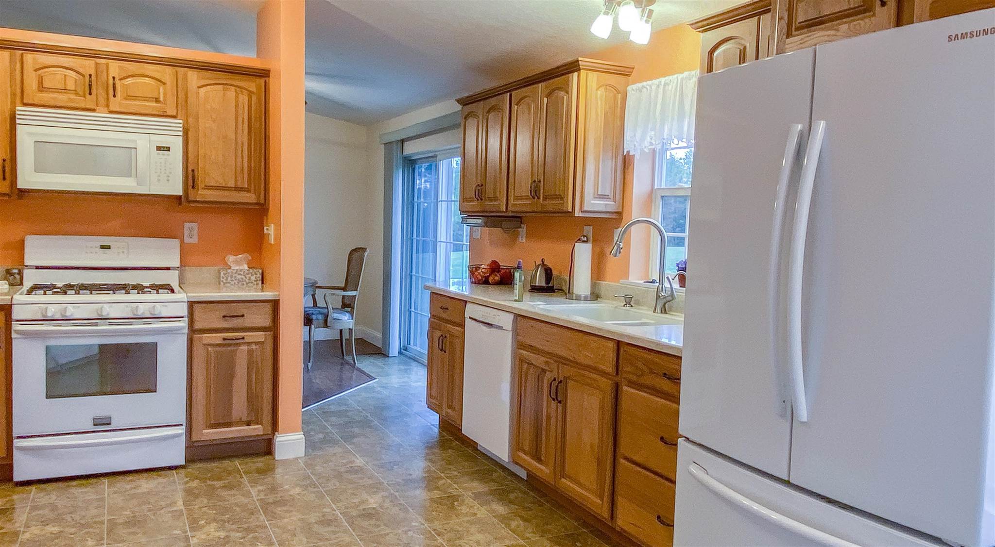15702 Zubrick Road Roanoke, IN 46783 - Photo 10 of 26