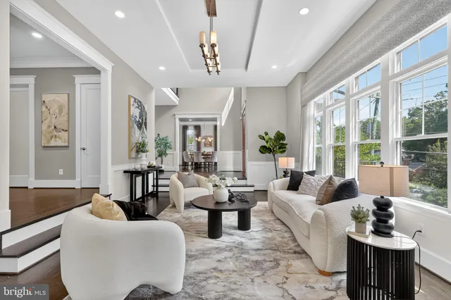 $2,479,000 | 3400 Military Road, Arlington, VA 22207