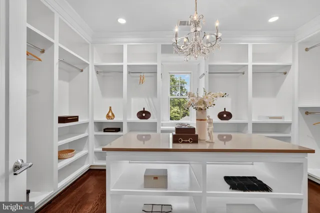 $2,479,000 | 3400 Military Road, Arlington, VA 22207