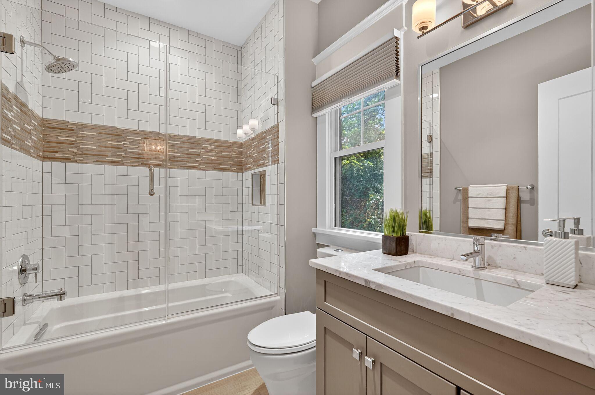 3400 Military Road Arlington, VA 22207 - Photo 59 of 81 Fourth Bedroom En Suite Bathroom