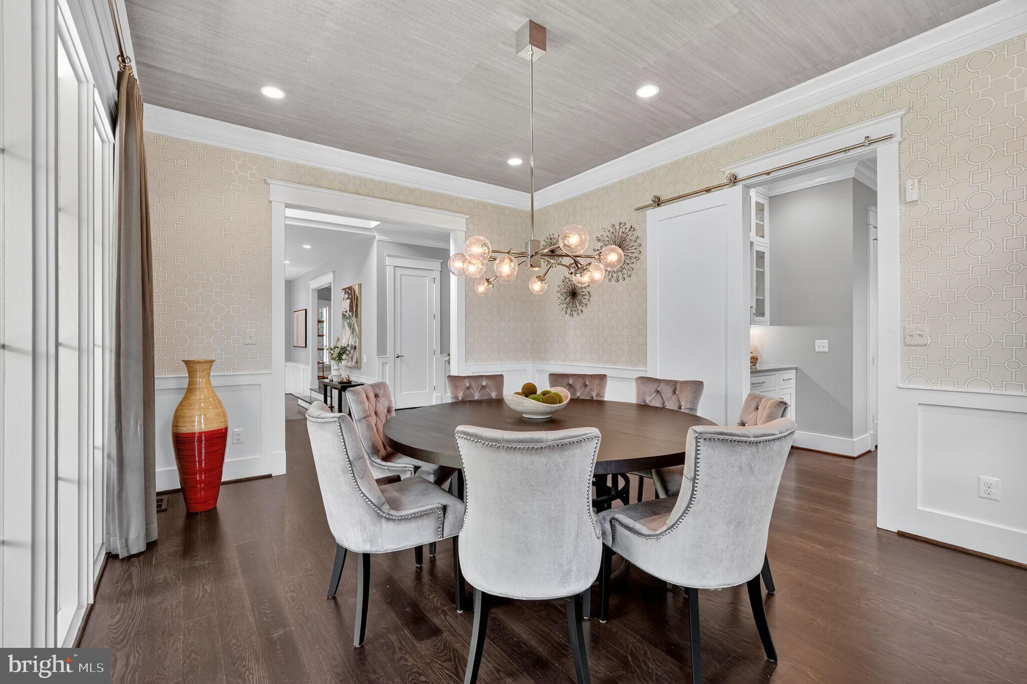 3400 Military Road Arlington, VA 22207 - Photo 10 of 81 Dining Room