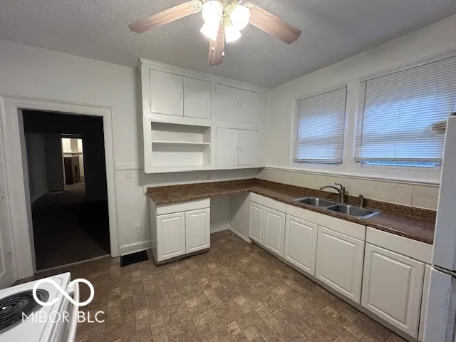 $146,000 | 3206 North College Avenue, Indianapolis, IN 46205