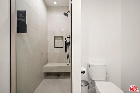 $1,399,999 | 1444 Hi Point Street, Los Angeles, CA 90035