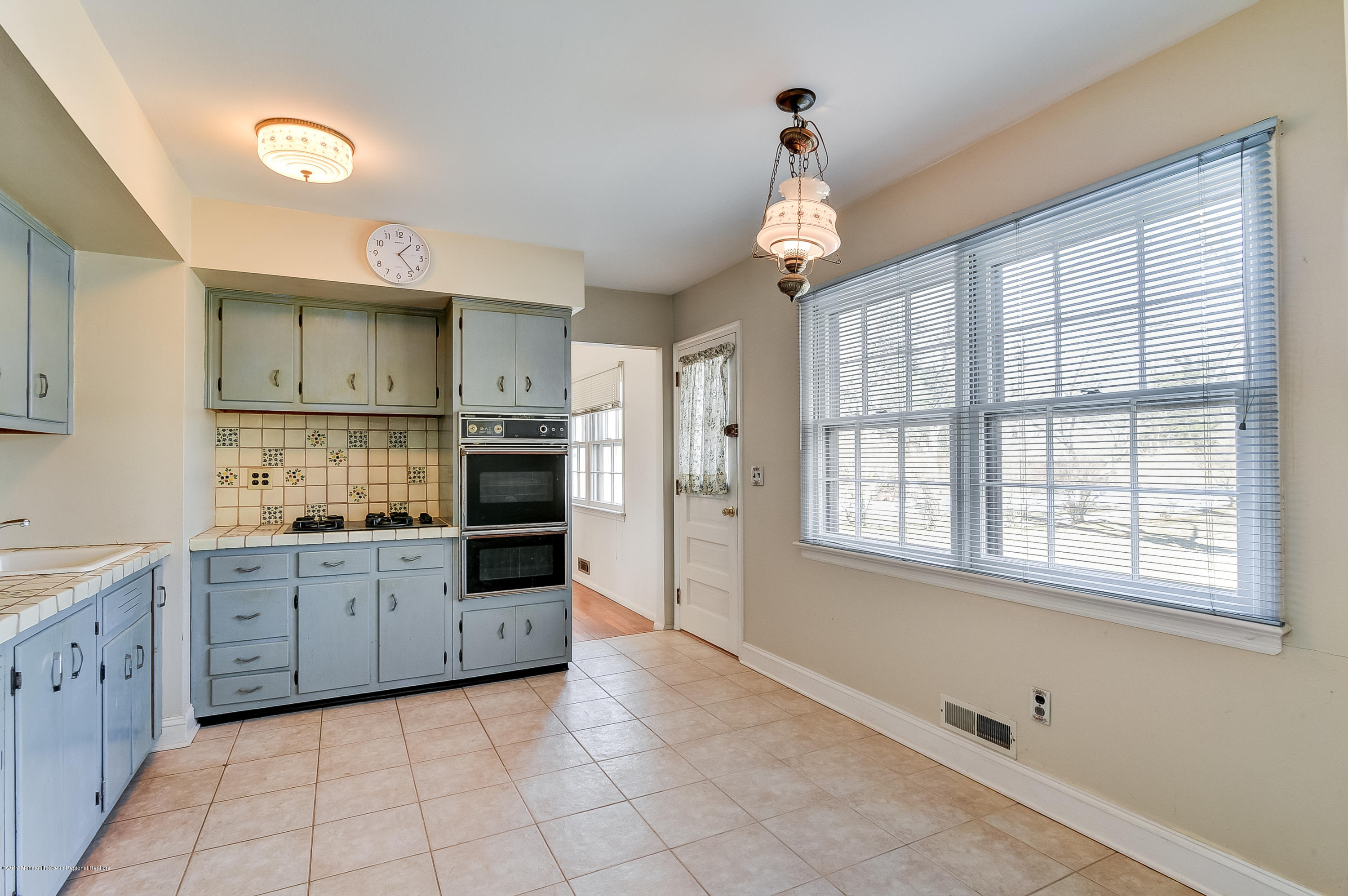 114 Jumping Brook Road Lincroft, NJ 07738 - Photo 15 of 32 12-Kitchen