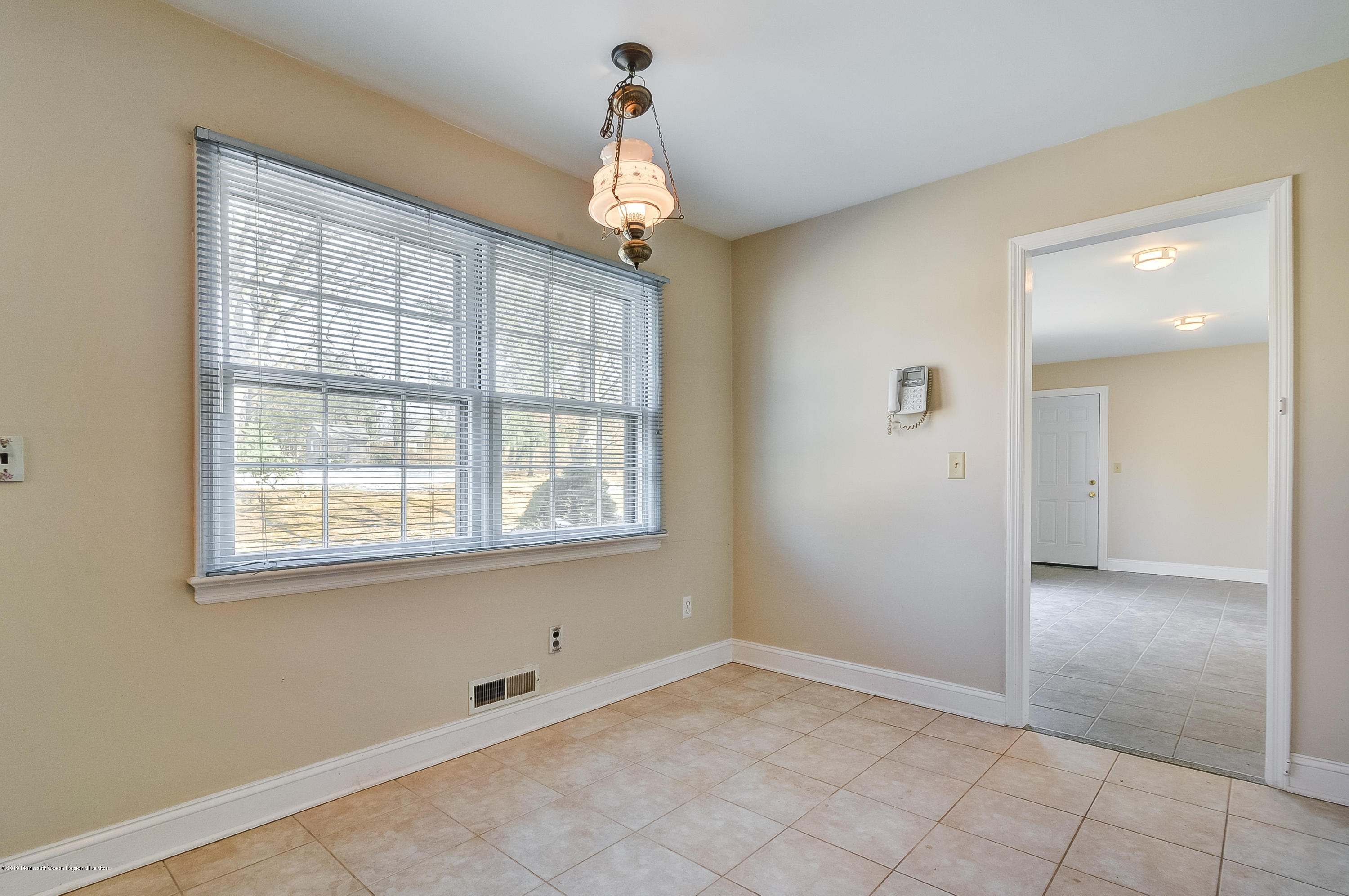 114 Jumping Brook Road Lincroft, NJ 07738 - Photo 17 of 32 14-Kitchen(2)