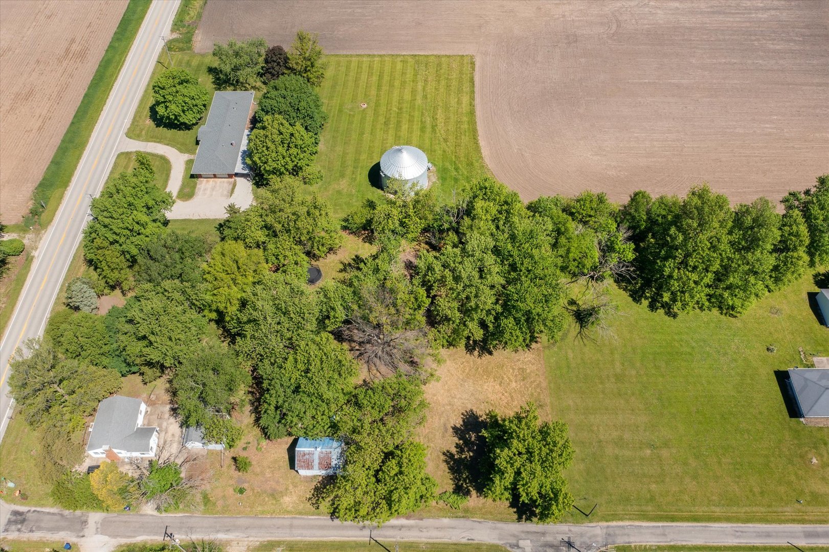 501 North State Street Bellflower, IL 61724 - Photo 36 of 43