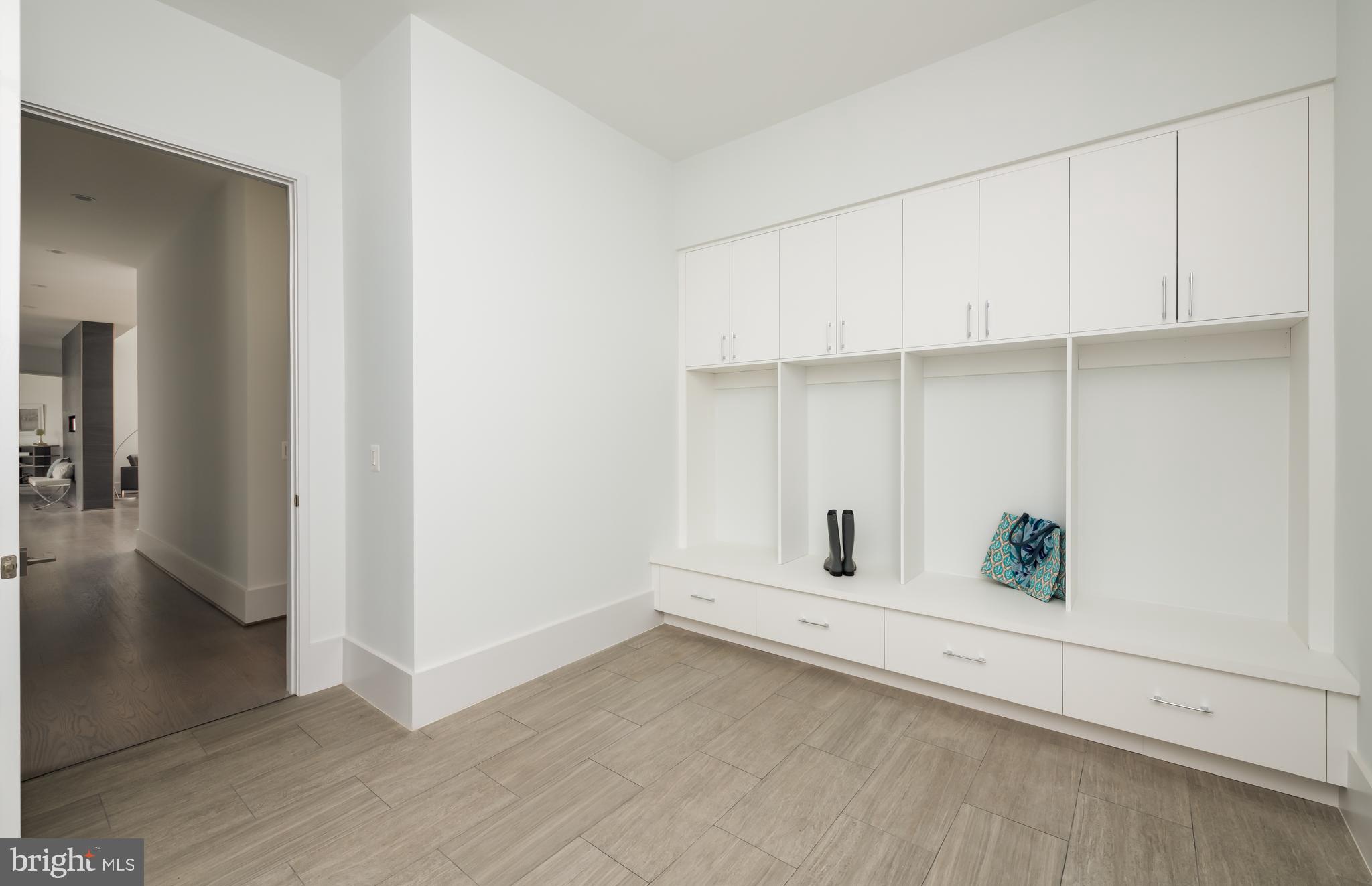 6333 Old Chesterbrook Road McLean, VA 22101 - Photo 42 of 60