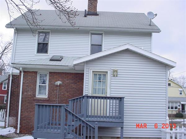 28 Sherbrooke Street Springfield, MA 01104 - Photo 12 of 13 Gallery Image 12