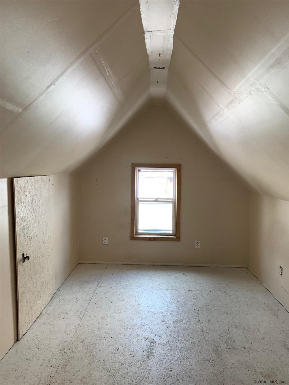 40 Mountain Road Ravena, NY 12143 - Photo 8 of 10 Photo 8