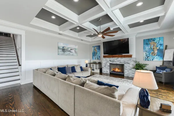 $2,440,000 | 4727 East Belle Fontaine Road, Ocean Springs, MS 39564