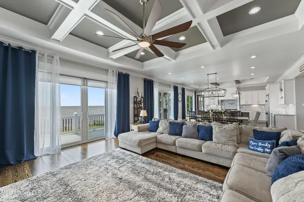 $2,440,000 | 4727 East Belle Fontaine Road, Ocean Springs, MS 39564