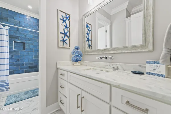 $2,440,000 | 4727 East Belle Fontaine Road, Ocean Springs, MS 39564