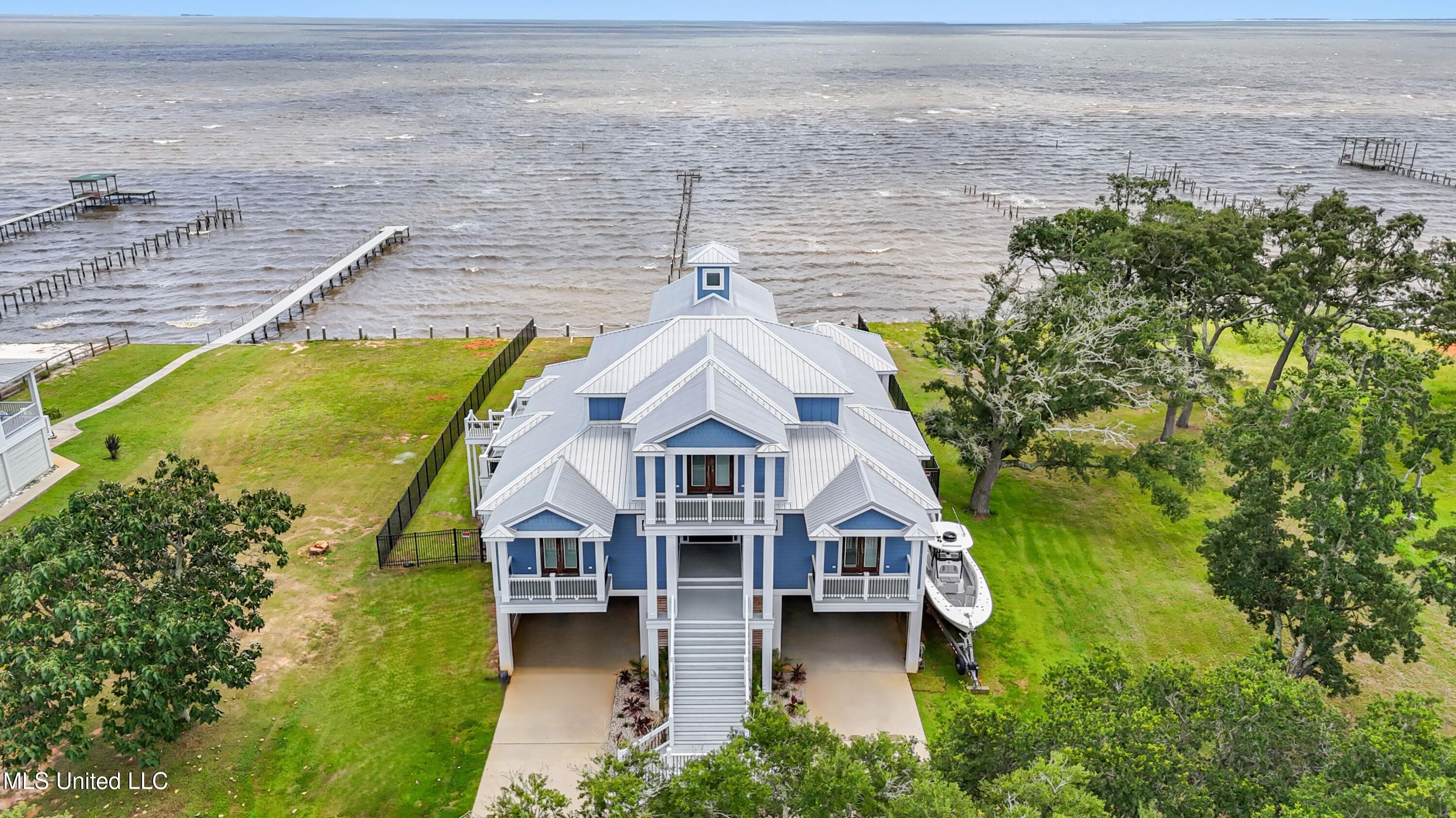 4727 East Belle Fontaine Road Ocean Springs, MS 39564 - Photo 5 of 68 Top view