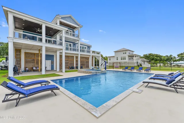 $2,450,000 | 4727 East Belle Fontaine Road, Ocean Springs, MS 39564