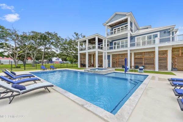 $2,440,000 | 4727 East Belle Fontaine Road, Ocean Springs, MS 39564