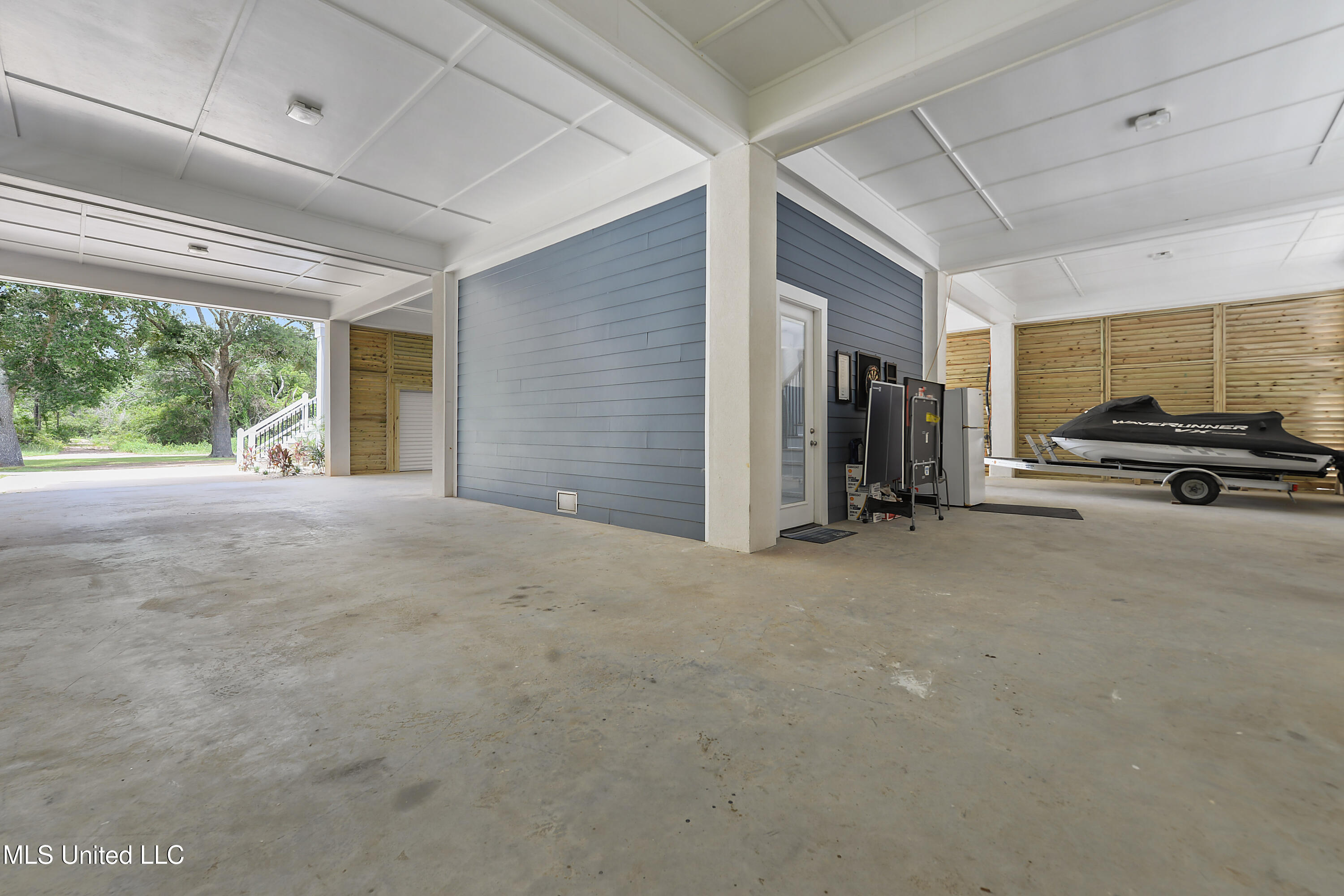 4727 East Belle Fontaine Road Ocean Springs, MS 39564 - Photo 57 of 68 047