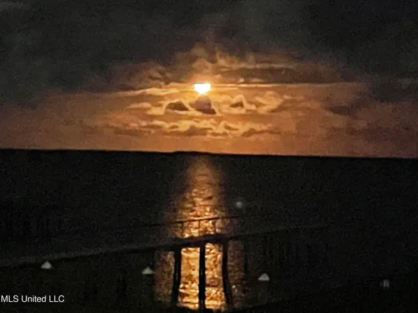 $2,440,000 | 4727 East Belle Fontaine Road, Ocean Springs, MS 39564