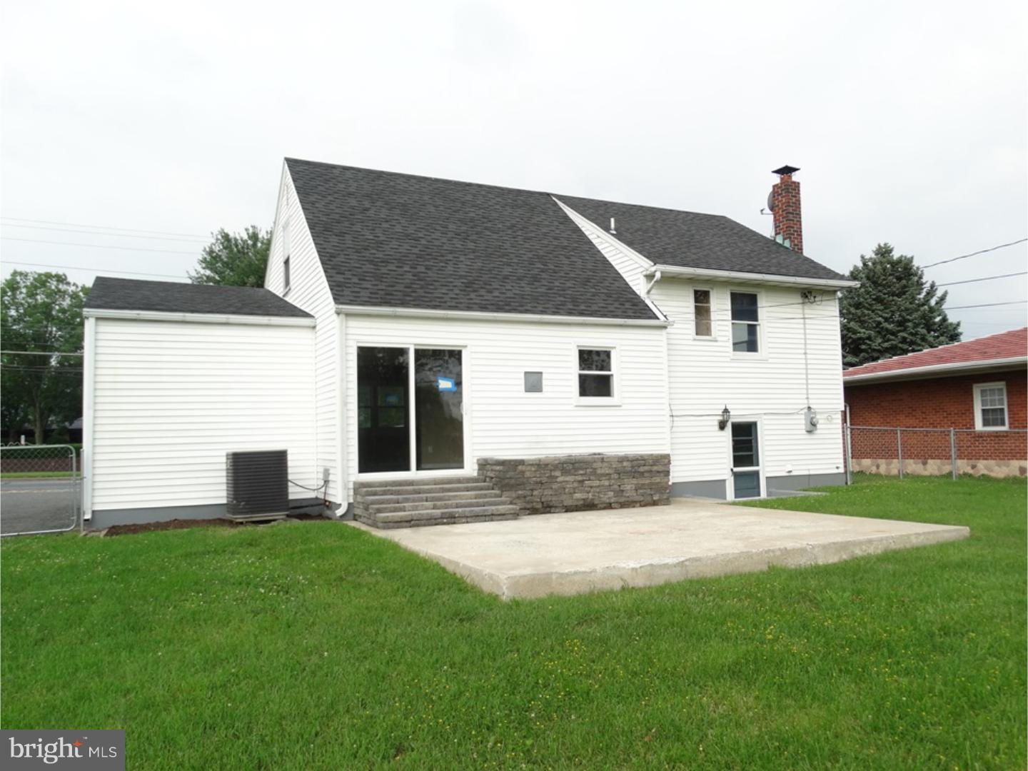 2825 Shillington Road Reading, PA 19608 - Photo 3 of 14 Gallery Image 3