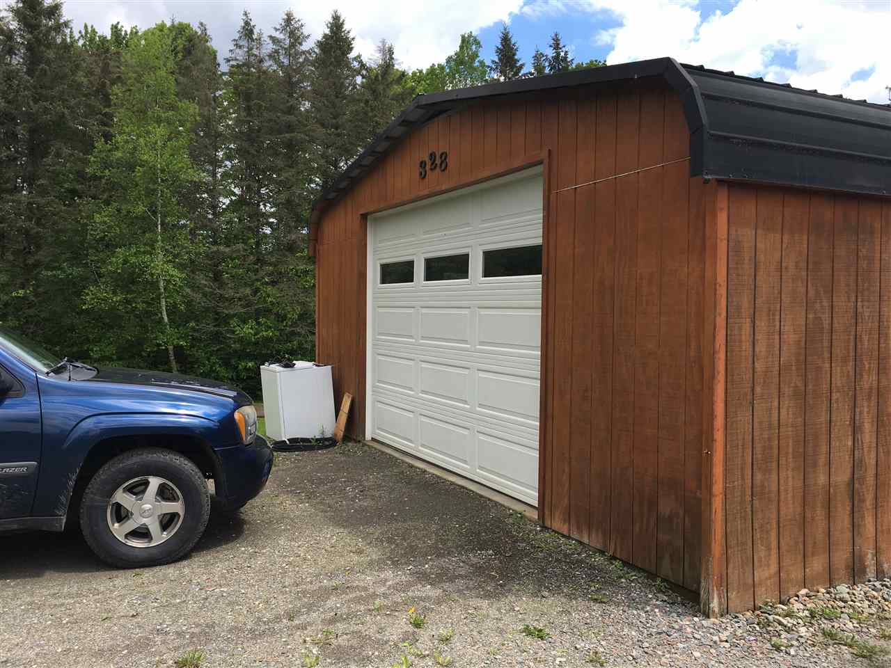 328 N Road Eden, VT 05653 - Photo 3 of 21
