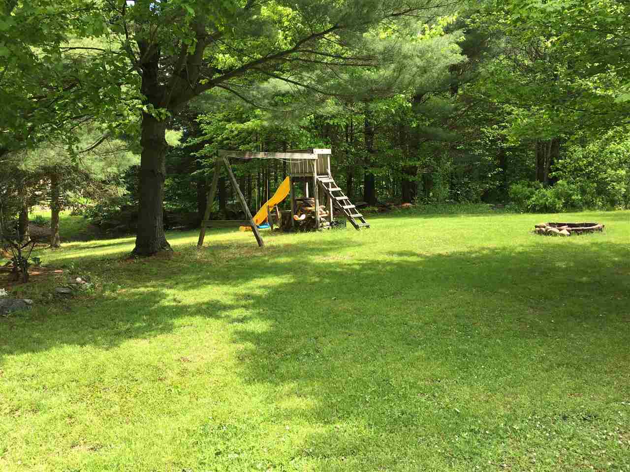 328 N Road Eden, VT 05653 - Photo 4 of 21