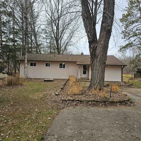 $199,000 | N4533 Oak Knoll Drive, Poynette, WI 53955