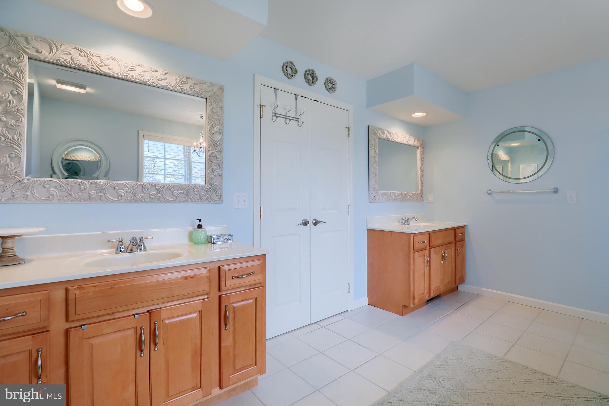 838 Greenbriar Road York, PA 17404 - Photo 27 of 37 Gallery Image 27