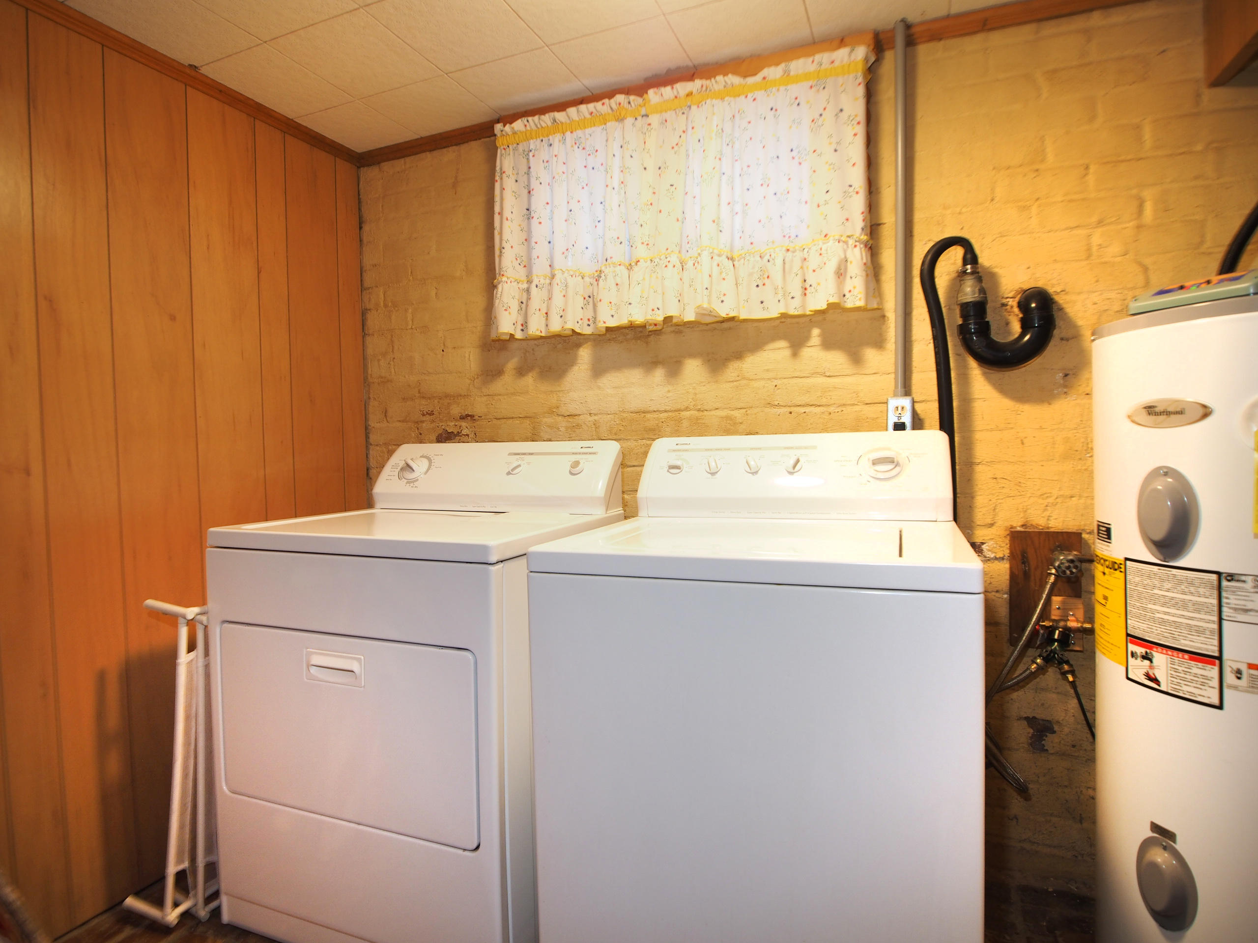 25 Woods Road Pinehurst, NC 28374 - Photo 11 of 23 laundry1