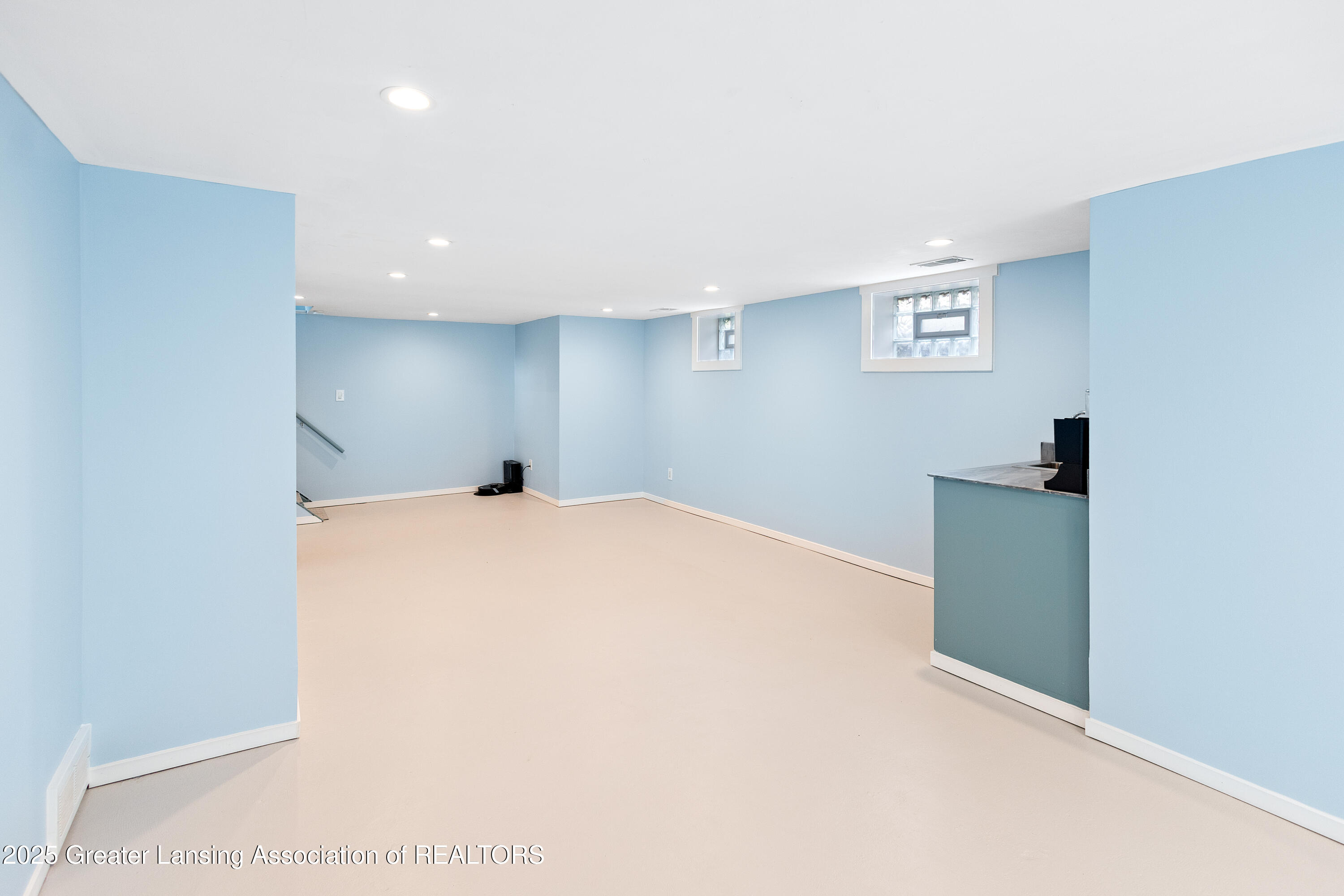 254 Ridge Road East Lansing, MI 48823 - Photo 40 of 83 IMG_7404